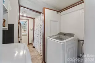 2496 Messer St, Valdese, NC 28690 - Photo 15