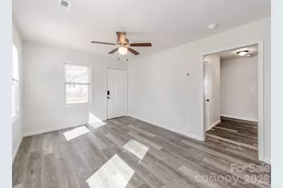 2948 Coronet Way, Charlotte, NC 28208 - Photo 11