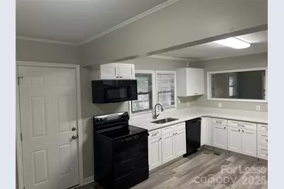 111 Hillcrest Drive, Bessemer City, NC 28016 - Photo 7