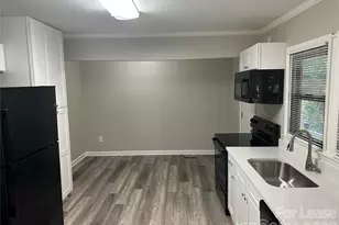 111 Hillcrest Dr, Bessemer City, NC 28016 - Photo 9