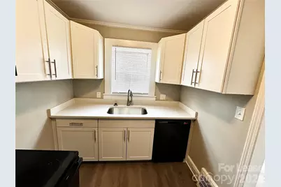 2428 Gilmer Avenue, Winston Salem, NC 27105 - Photo 15