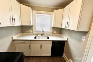 2428 Gilmer Ave, Winston Salem, NC 27105 - Photo 15