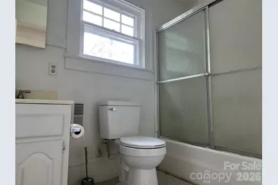 144 S Broadway Street, Forest City, NC 28043 - Photo 5