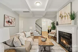 5955 Pale Moss Ln, Charlotte, NC 28269 - Photo 7