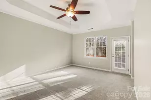 5955 Pale Moss Ln, Charlotte, NC 28269 - Photo 19