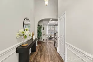 5955 Pale Moss Ln, Charlotte, NC 28269 - Photo 5