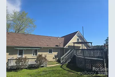 2393 Oxford Circle, Lancaster, SC 29720 - Photo 35