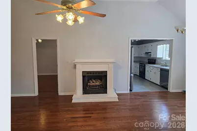 2393 Oxford Circle, Lancaster, SC 29720 - Photo 5