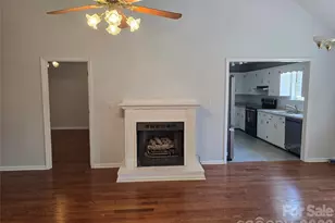 2393 Oxford Cir, Lancaster, SC 29720 - Photo 5