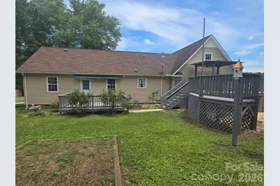 2393 Oxford Circle, Lancaster, SC 29720 - Photo 35