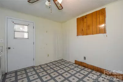 562 Barrington Place NW, Concord, NC 28027 - Photo 9