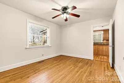 1212 3rd Street Drive SE, Conover, NC 28613 - Photo 31