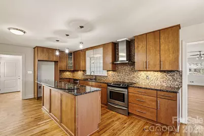 1212 3rd Street Drive SE, Conover, NC 28613 - Photo 13