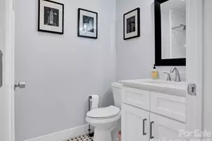 4214 Vinetta Ct, Charlotte, NC 28215 - Photo 25