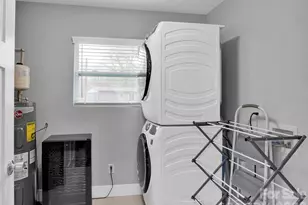 4214 Vinetta Ct, Charlotte, NC 28215 - Photo 13