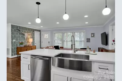 4214 Vinetta Court, Charlotte, NC 28215 - Photo 15