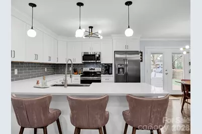 4214 Vinetta Court, Charlotte, NC 28215 - Photo 17