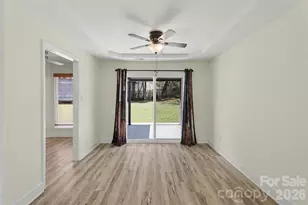 8500 Woodhill Manor Ct, Charlotte, NC 28215 - Photo 11