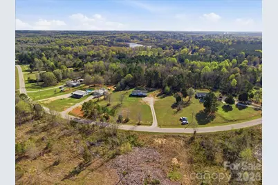 959 Langley Drive, Chester, SC 29706 - Photo 3