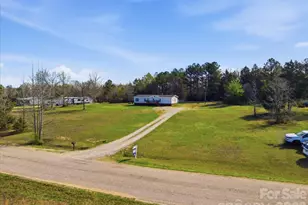 959 Langley Dr, Chester, SC 29706 - Photo 9