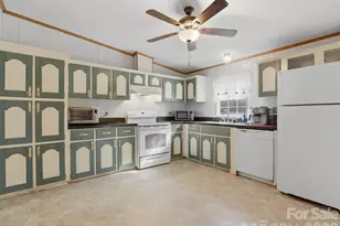 959 Langley Dr, Chester, SC 29706 - Photo 11