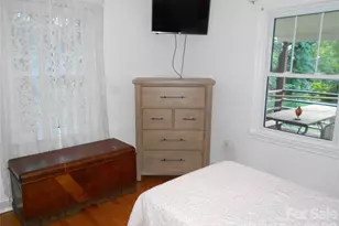 18 Herron St, Black Mountain, NC 28711 - Photo 15