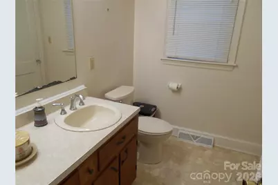 18 Herron Street, Black Mountain, NC 28711 - Photo 17