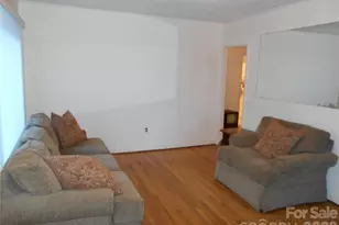 18 Herron St, Black Mountain, NC 28711 - Photo 5