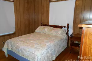 18 Herron St, Black Mountain, NC 28711 - Photo 11
