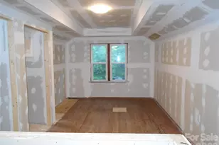 18 Herron St, Black Mountain, NC 28711 - Photo 23