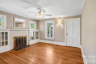 7 Oteen Park Pl, Asheville, NC 28805 - Photo 3