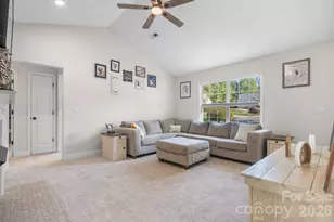 219 Heather Glen Dr, Belmont, NC 28012 - Photo 9