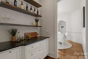 2043 Sharon Ln, Charlotte, NC 28211 - Photo 9