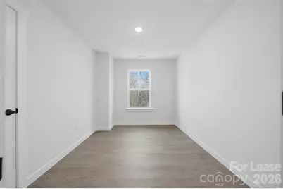 403 15th Avenue SW #A, Hickory, NC 28602 - Photo 17