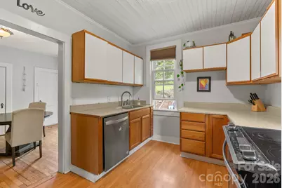 1 Ridgefield Place, Asheville, NC 28803 - Photo 13