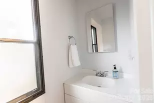 101 Sixth St, Black Mountain, NC 28711 - Photo 15