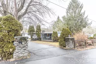 101 Sixth St, Black Mountain, NC 28711 - Photo 25