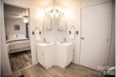 101 6th Street, Black Mountain, NC 28711 - Photo 9