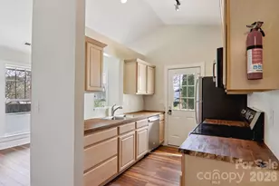 3 Rosemont Ct, Asheville, NC 28803 - Photo 13