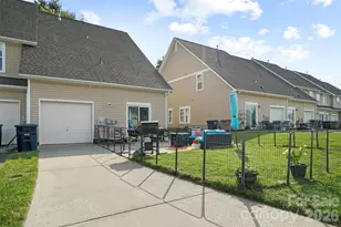 1012 Laparc Ln, Indian Trail, NC 28079 - Photo 33