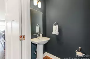 436 Southend Crossing Ln, Charlotte, NC 28203 - Photo 17