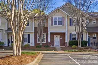 8422 Chaceview Court, Charlotte, NC 28269 - Photo 1