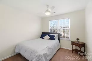 8422 Chaceview Ct, Charlotte, NC 28269 - Photo 33