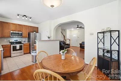 8422 Chaceview Court, Charlotte, NC 28269 - Photo 13