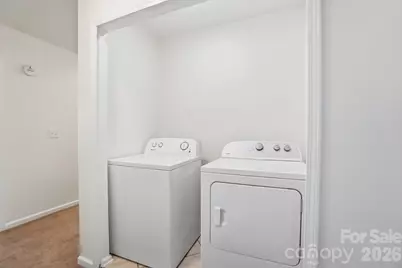 8422 Chaceview Court, Charlotte, NC 28269 - Photo 43