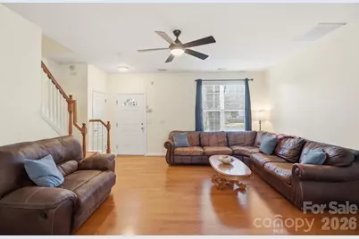 8422 Chaceview Court, Charlotte, NC 28269 - Photo 7