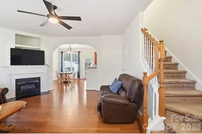 8422 Chaceview Court, Charlotte, NC 28269 - Photo 5