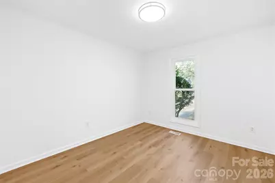 8122 Strawberry Point Drive, Charlotte, NC 28215 - Photo 17