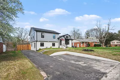 4408 Mapleleaf Lane, Charlotte, NC 28208 - Photo 31