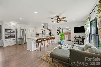 4408 Mapleleaf Lane, Charlotte, NC 28208 - Photo 5